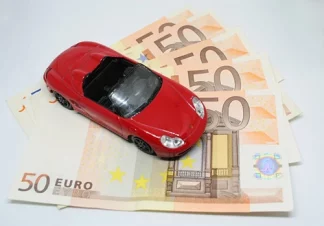 Véhicules de fonction ou attitrés, ils impliquent une fiscalité spécifique pour l'entreprise comme pour le collaborateur